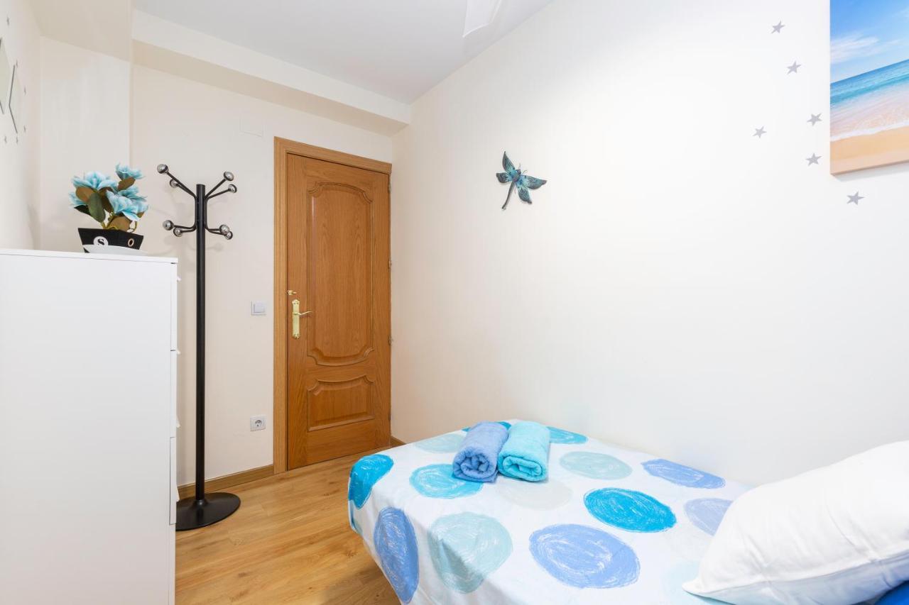 Apartamento Puente De Segovia Apartment Madrid Bagian luar foto