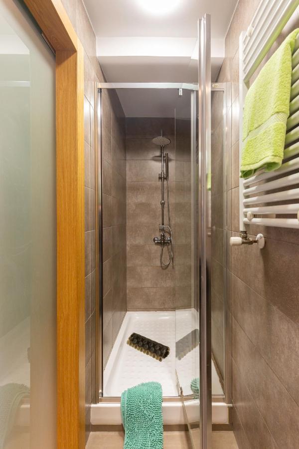 Apartamento Puente De Segovia Apartment Madrid Bagian luar foto