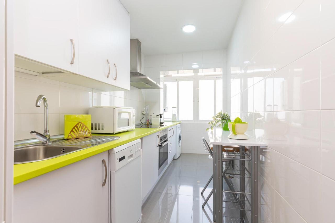 Apartamento Puente De Segovia Apartment Madrid Bagian luar foto